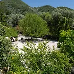 Vliho Bay & * Γένι