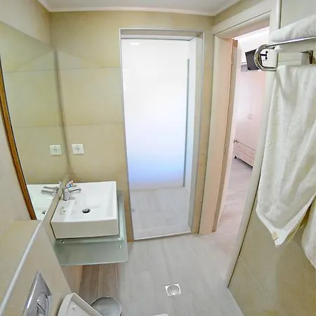 Apartmán Vliho Bay &